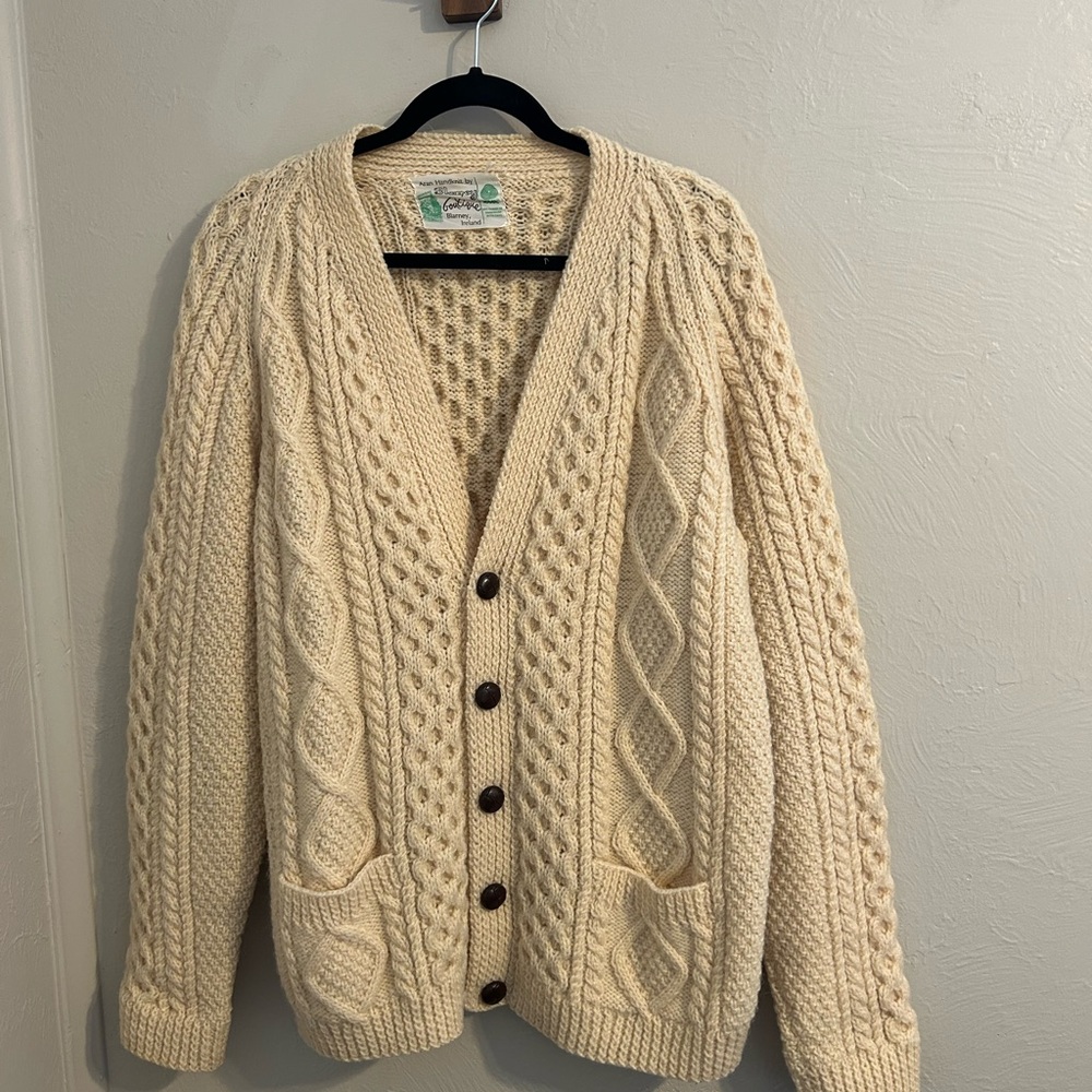 Men's Classic Cream Cable Knit Cardigan